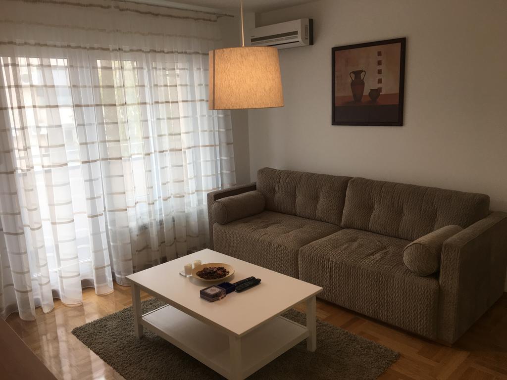Apartment Triton Belgrade Exterior photo